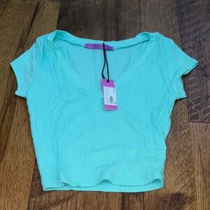 NWT Jac Parker Women’s Honeydew Ribbed V Neck Cropped Tee Size XS